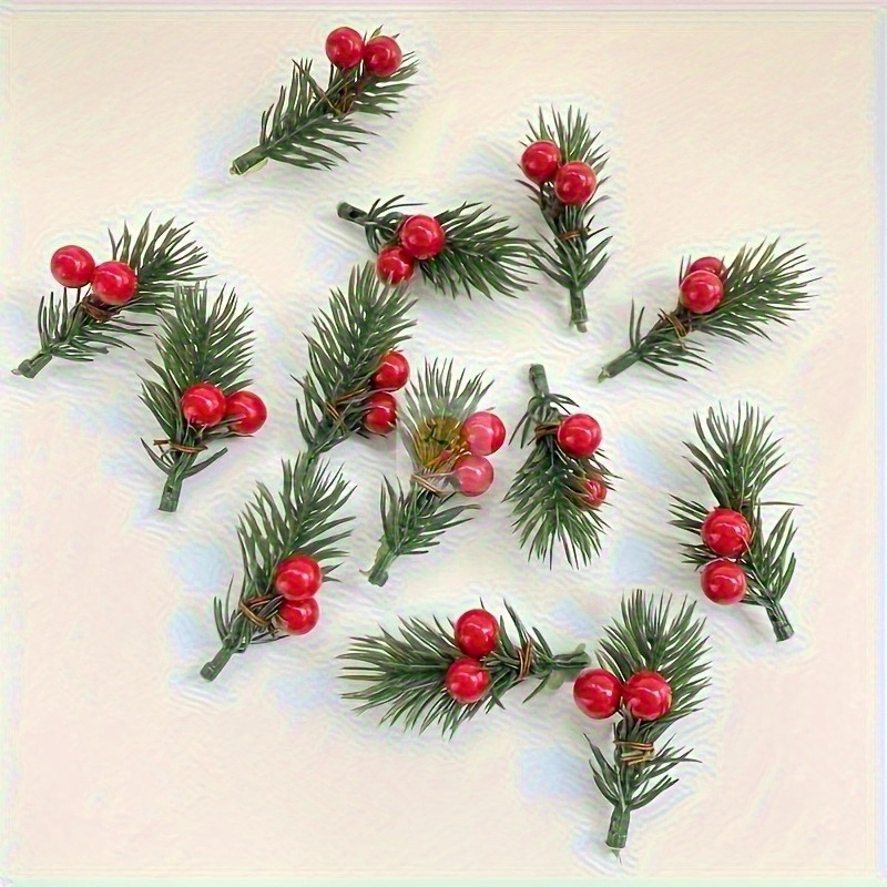 リアルな赤いベリーが付いた人工クリスマスパインブランチ20本 - Christmas Tree Artificial のレビューと価格